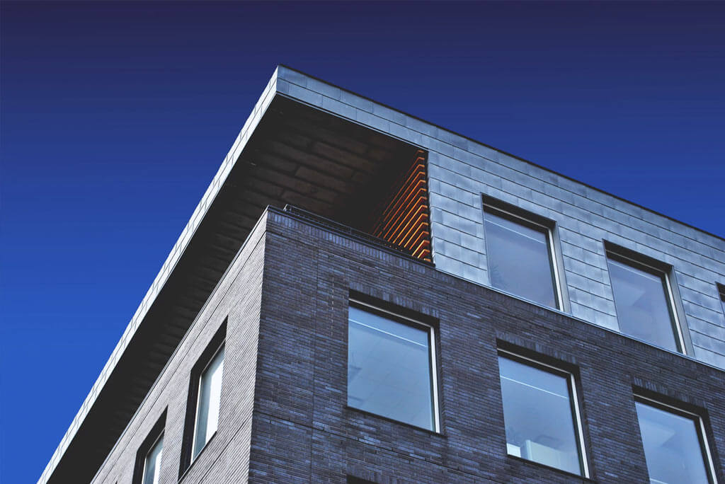 The Unconscious Artistry of Artificial Intelligence: A Modern Reflection on Spinoza’s God and the Blind Watchmaker